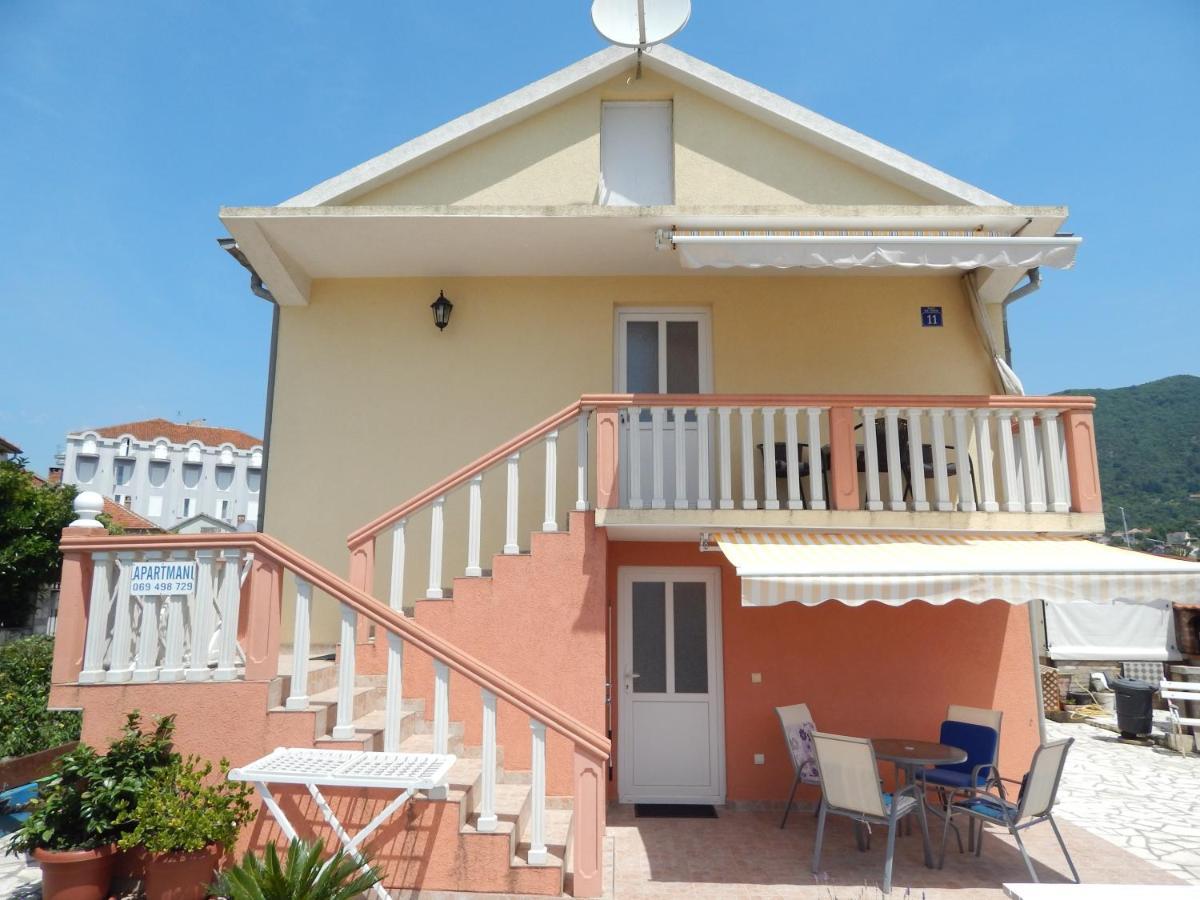 Apartmani Sindik Teodo Esterno foto